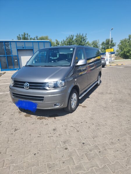 Volkswagen Caravelle