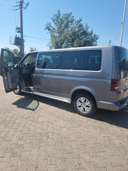 Volkswagen Caravelle
