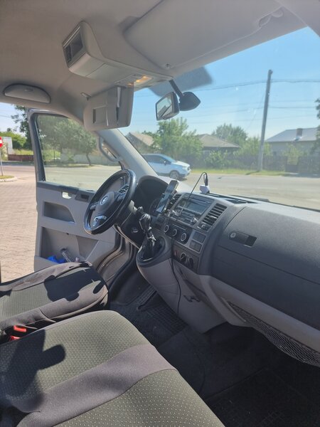 Volkswagen Caravelle